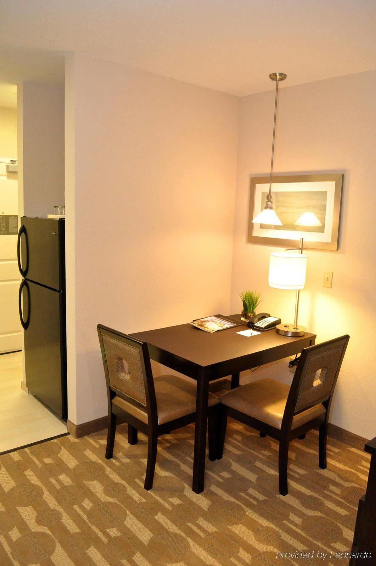 Hotel Homewood Wayne Ellisville